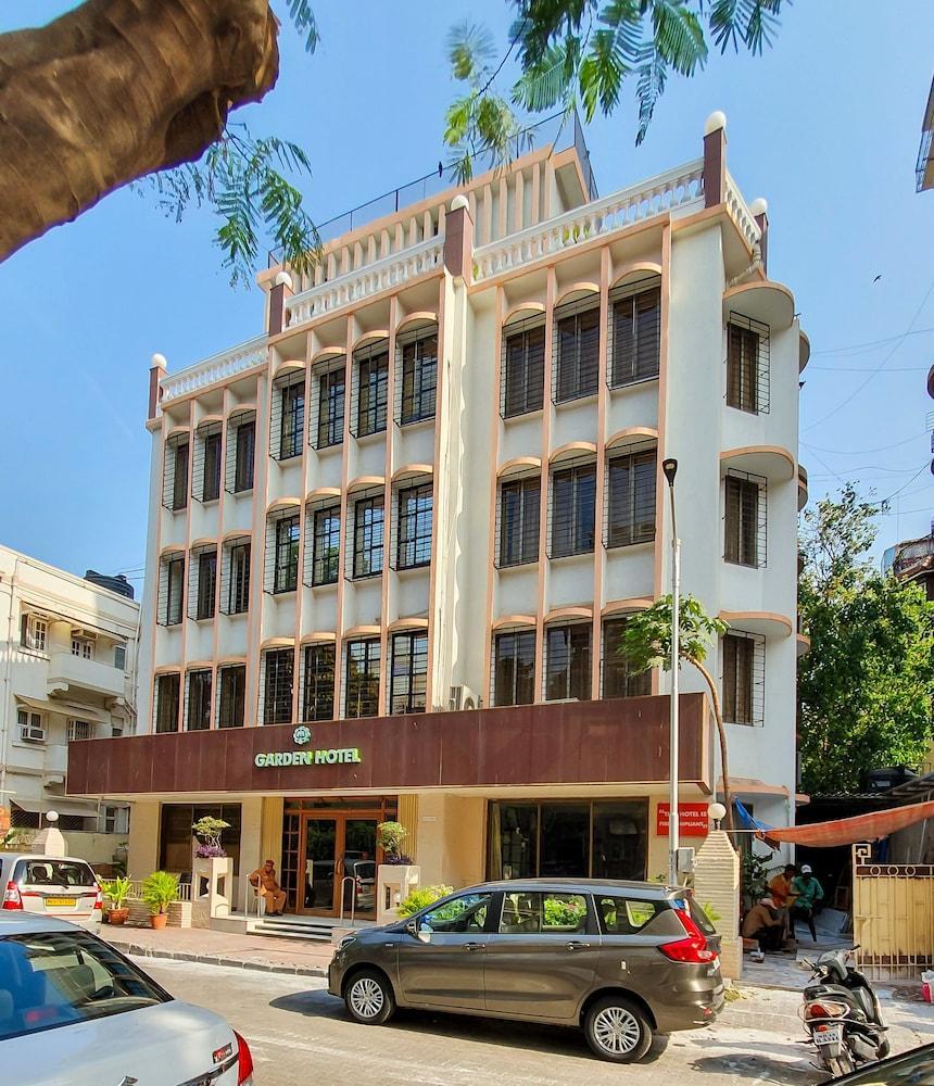 Garden Hotel Mumbai Kültér fotó