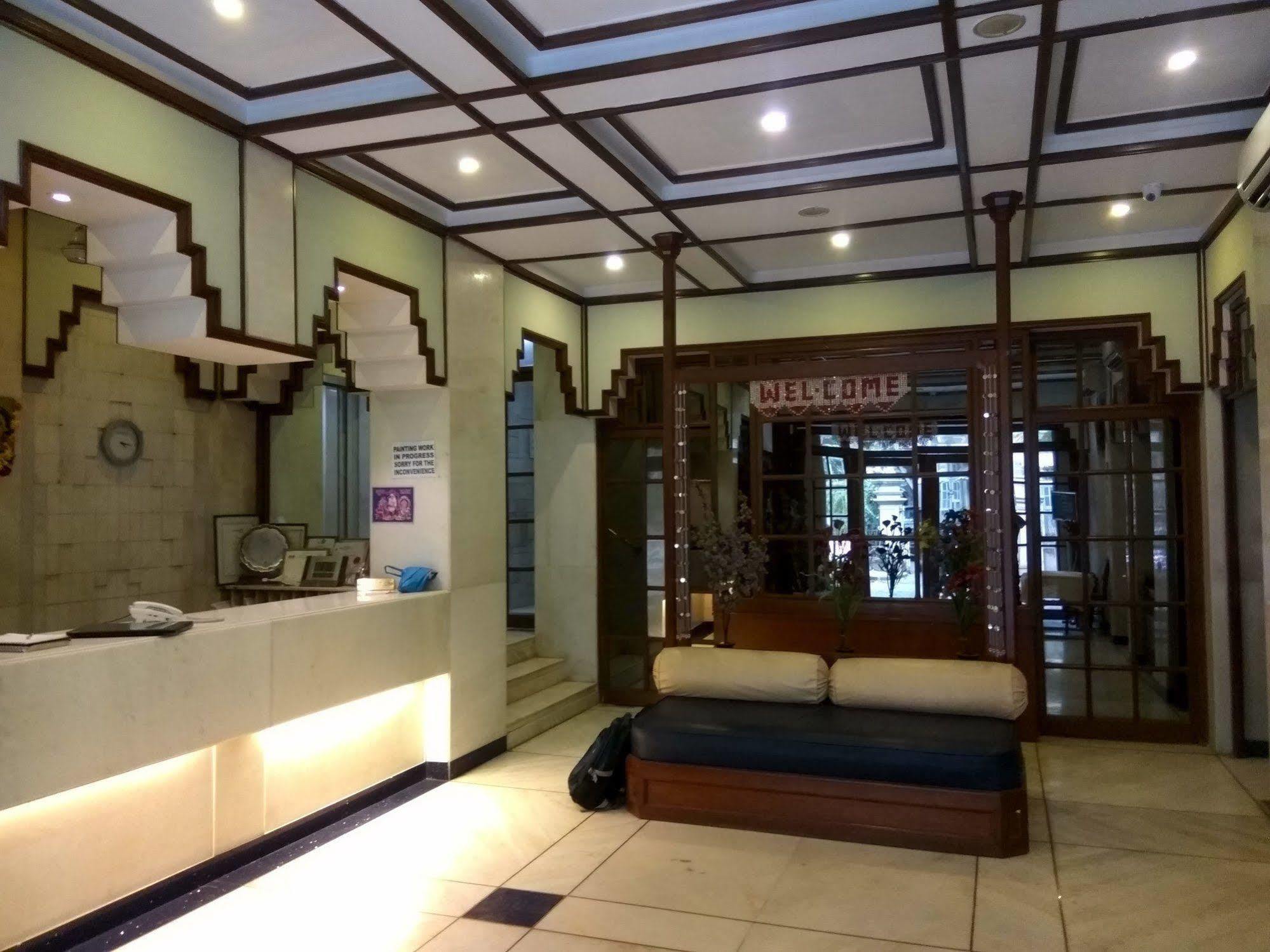 Garden Hotel Mumbai Kültér fotó